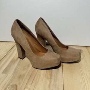 Qupid Women's High Block Heels/Pumps, Beige, Chunky Heel Size 7.5